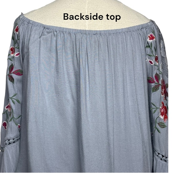 Umgee Womens Bohemian Blue/Gray Floral Embroidery Flowy Bell Sleeve Sz Small - Picture 14 of 15
